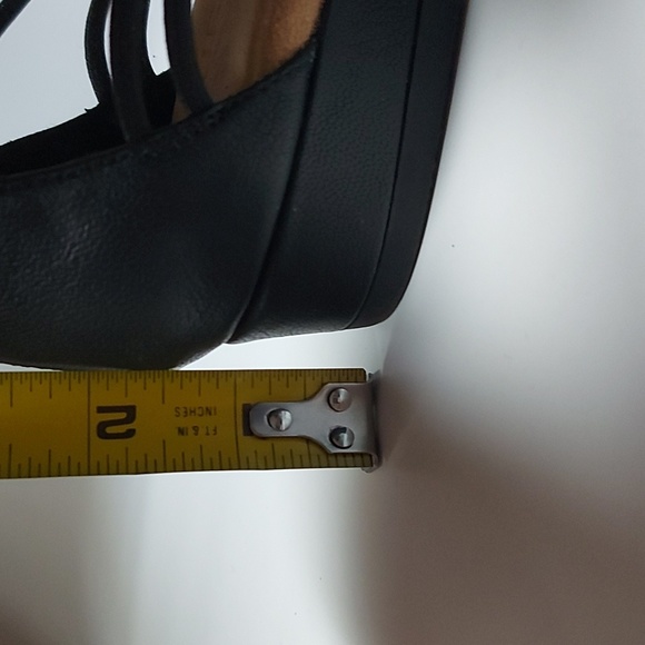 Naturalizer RENEE sandal, size 10M, EUC - Picture 2 of 9